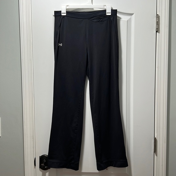 Under Armour Other - Under Armour Women’s Size Small
